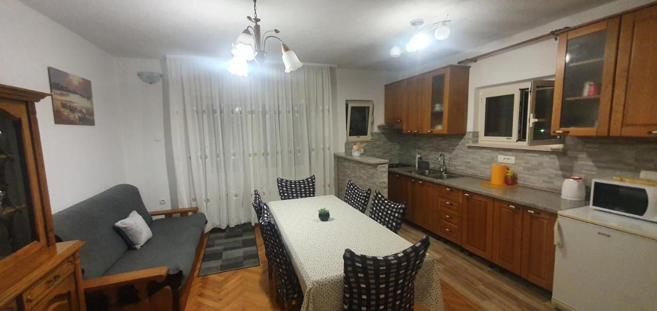 Apartmani Matea Trogir Luaran gambar