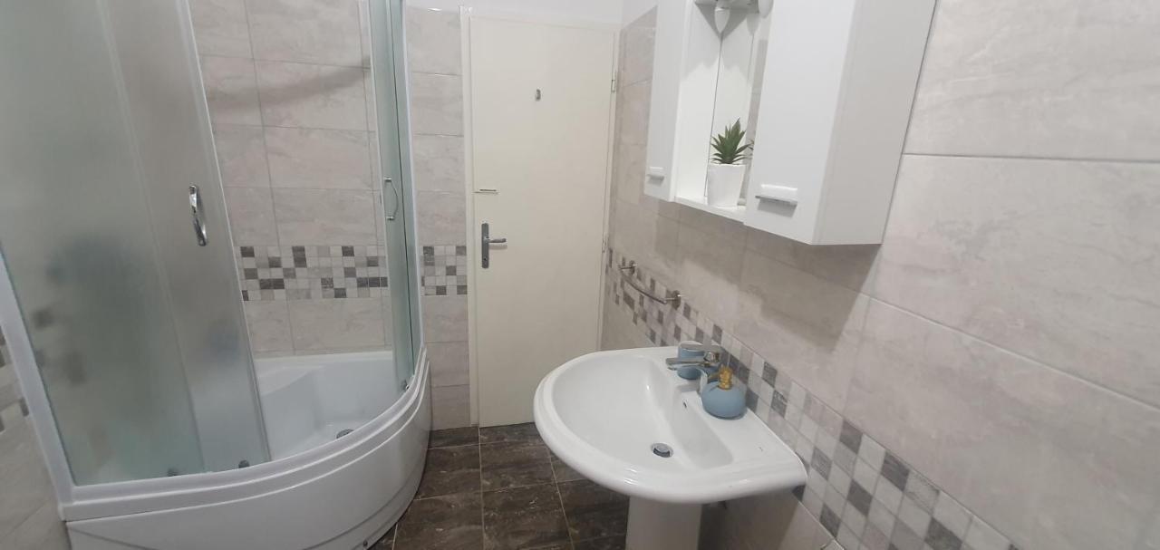 Apartmani Matea Trogir Luaran gambar